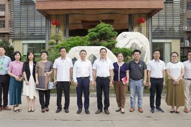 华南师范大学经济与治理学院向导一行莅临pg电子教育旅行交流
