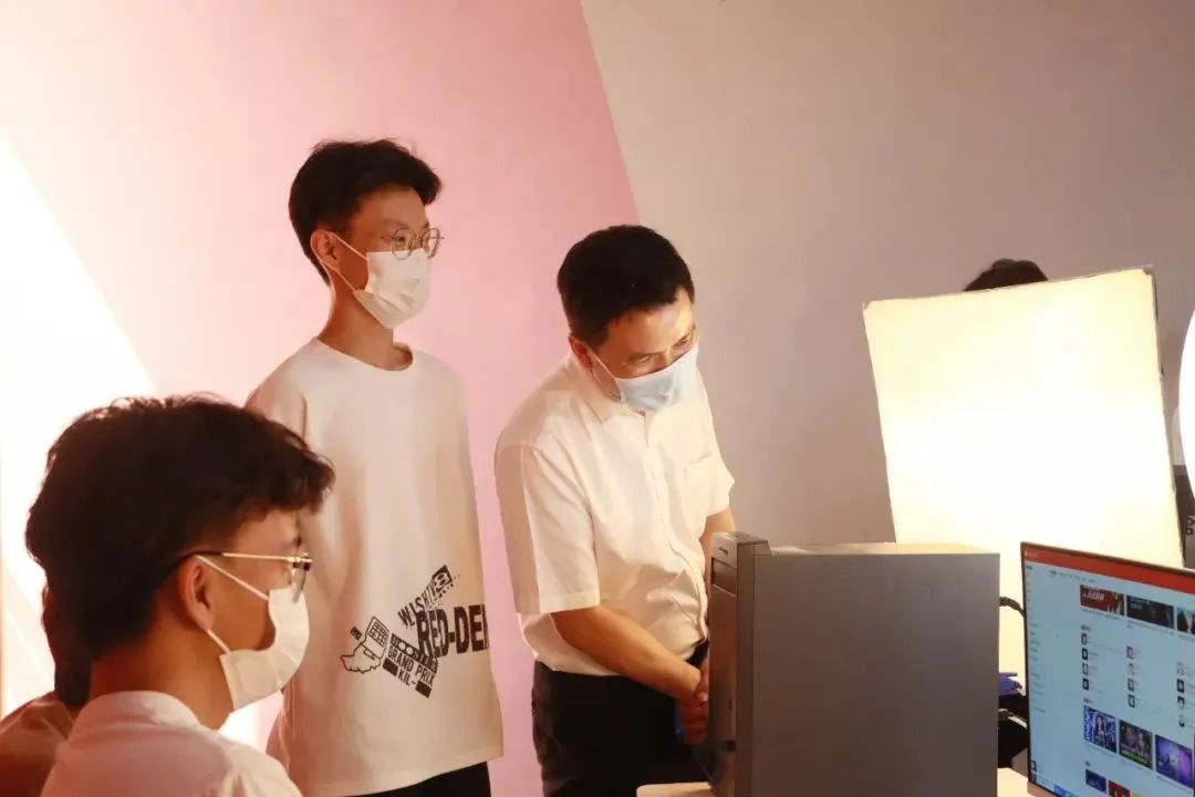 团省委副书记王浩一行莅临集团旗下pg电子职业手艺学院调研指导事情.jpg