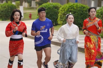 广东pg电子职业手艺学院：全城瞩目！职教城唯一！清远马拉松将穿越pg电子