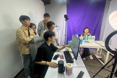 潮汕“00后”主打一个“不内讧”，，，，，，，，捉住时代风口在大湾区创业